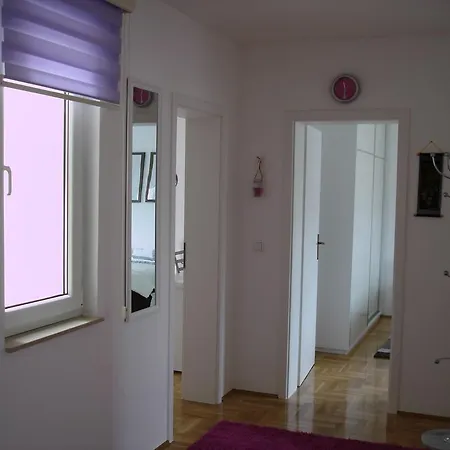 Tilia Apartment *