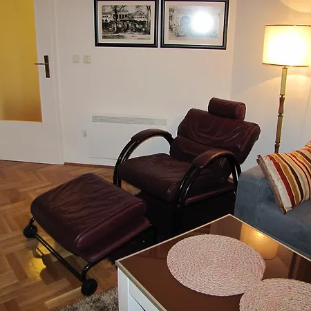Tilia Apartment